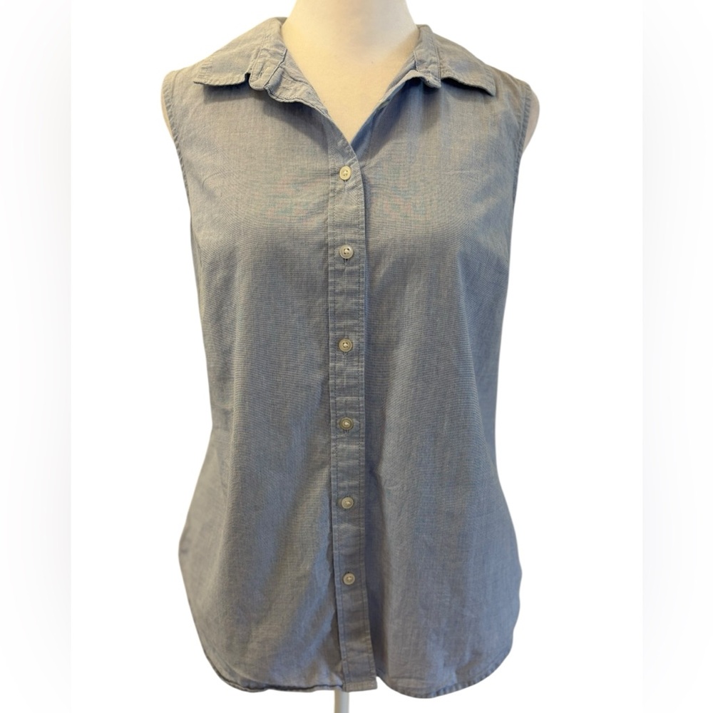 Small Petite Talbots Blue Chambray Sleeveless Button Down Shirt